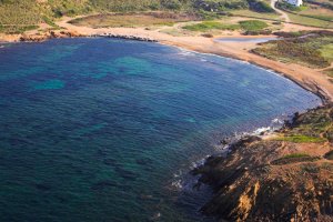 Vista aérea de la playa de Binimel·là no-movil