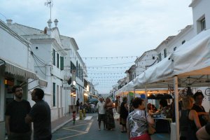 Calle y mercado artesanal de San Luis no-movil