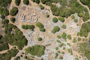 Organización completa del recinto de la Torre d'en Gaumés no-movil