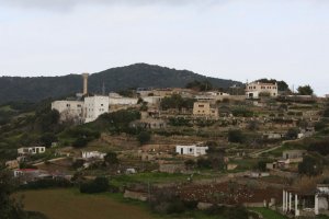 Paisaje del pueblo de Es Migjorn Gran no-movil