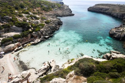 Cala de Binidali